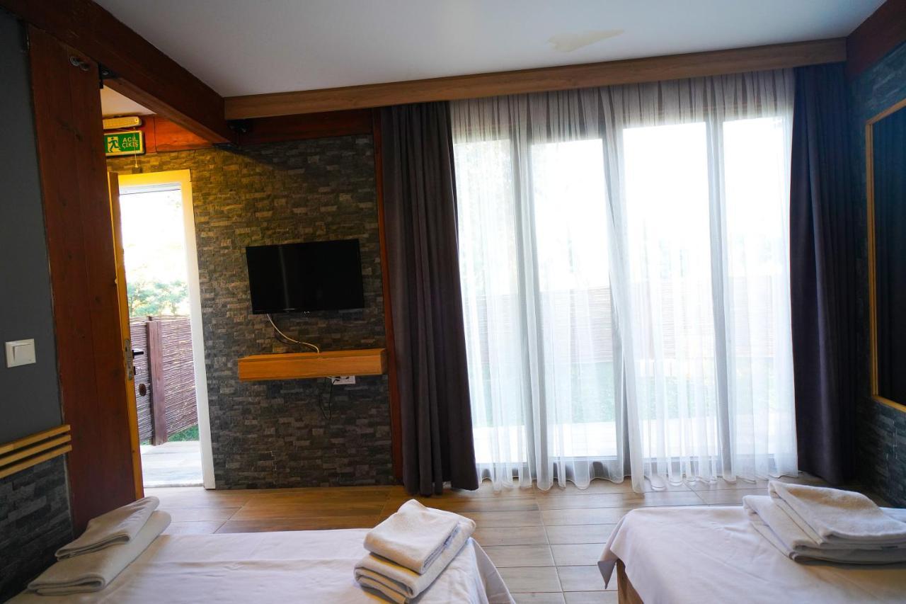 Qcunda Otel Аявали Екстериор снимка